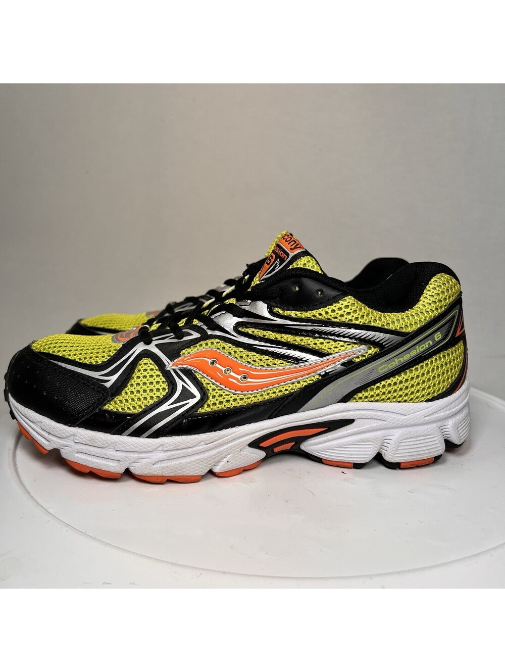 Saucony Cohesion 6 Boy's  Running Shoe Black Yellow Orange Boy’s Size 6.5 M